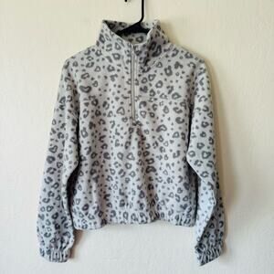 NWT | Cozie | leopard fleece pullover